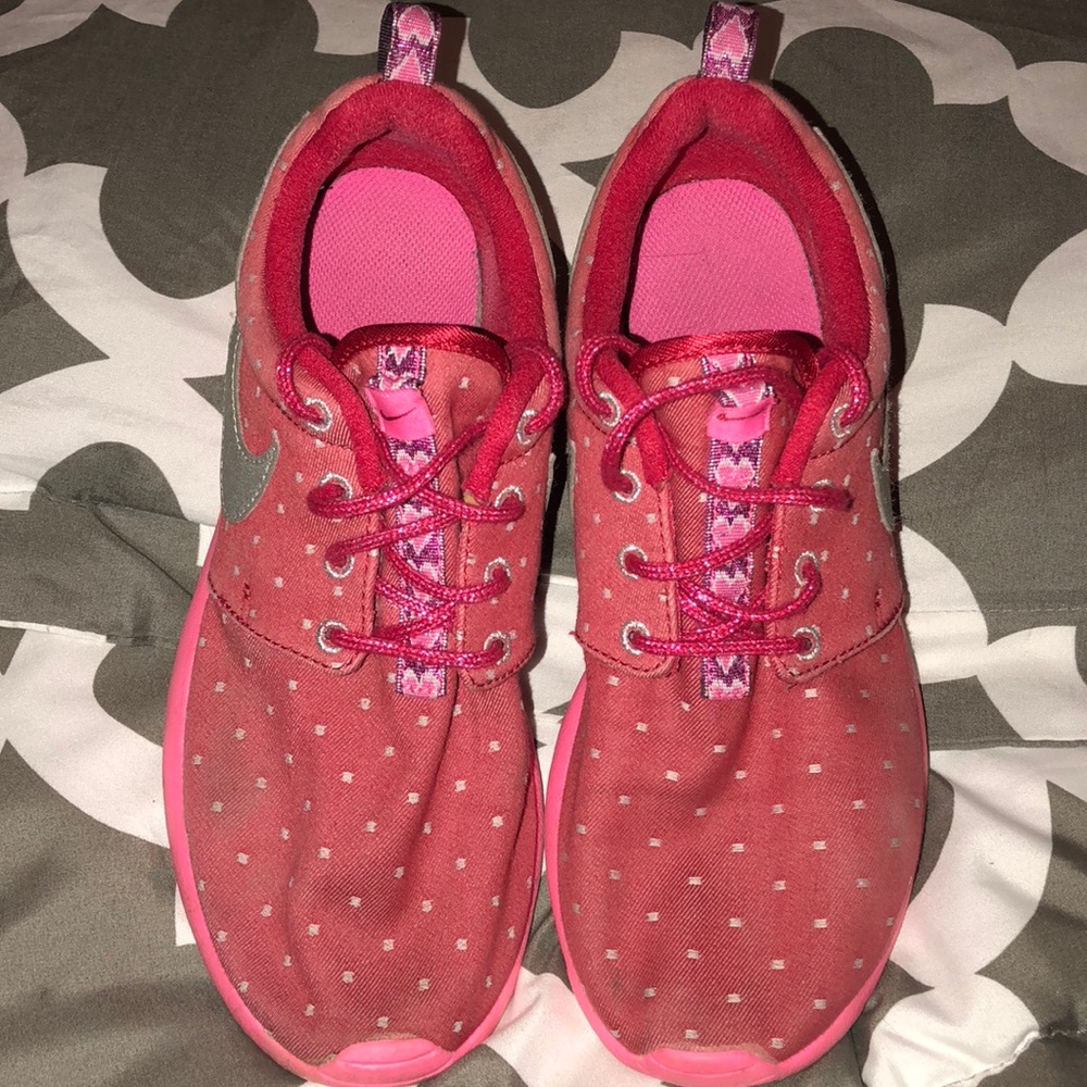 Nike shoes